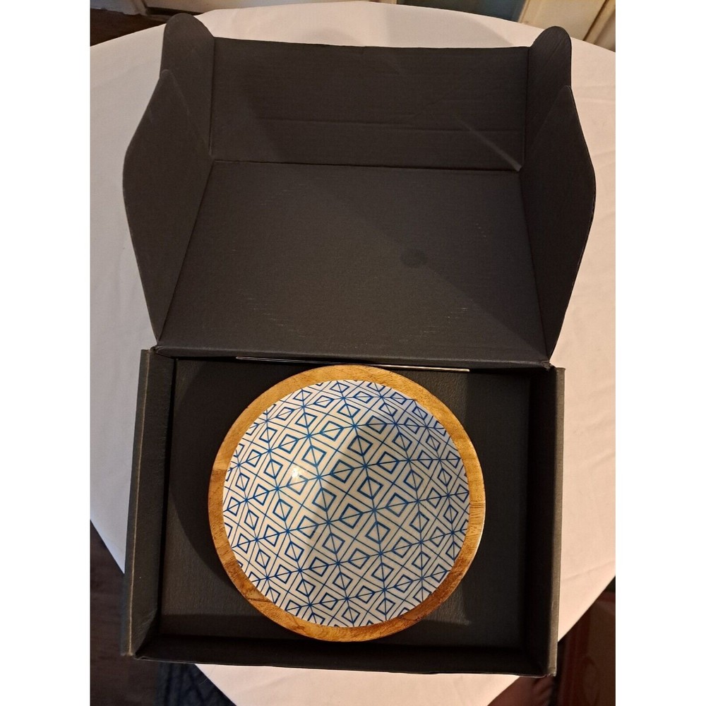New In Box Palmero Kaimana Serving Bowl